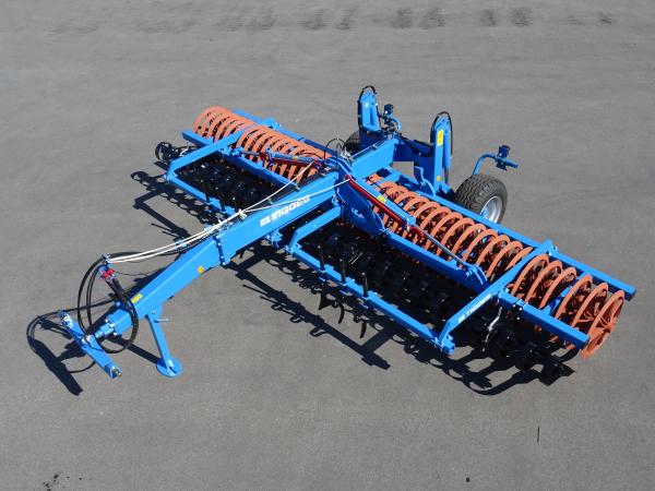 Tigges Maxipac 760 gezogener Packer 6 m Arbeitsbreite